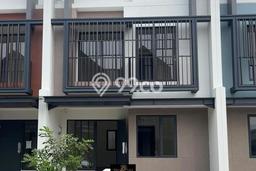 HOT DEAL! Rumah area Gading Serpong, 2 KM, Lingkungan Strategis, LT 72m² LB 100m² HOT DEAL! Rumah area Gading Serpong, 2 KM, Lingkungan Strategis, LT 72m² LB 100m²