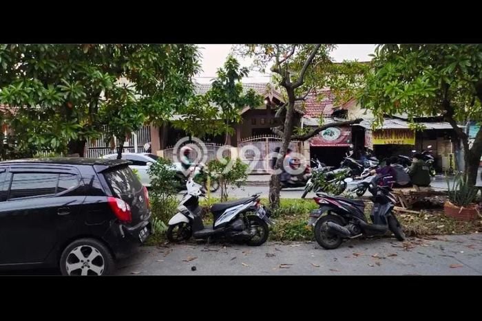 Ruko Bagus Dijual di Poris Tangerang Strategis Cocok untuk Kembangkan Bisnis Ruko Bagus Dijual di Poris Tangerang Strategis Cocok untuk Kembangkan Bisnis