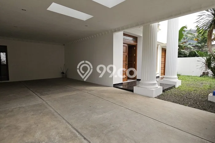 Rumah Luxury Modern Siap Huni di BSD Puspita Loka Tangerang Rumah Luxury Modern Siap Huni di BSD Puspita Loka Tangerang