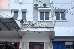 PELUANG EMAS! Ruko di Cibodas, Luas 272m2m², Kawasan Bisnis PELUANG EMAS! Ruko di Cibodas, Luas 272m2m², Kawasan Bisnis