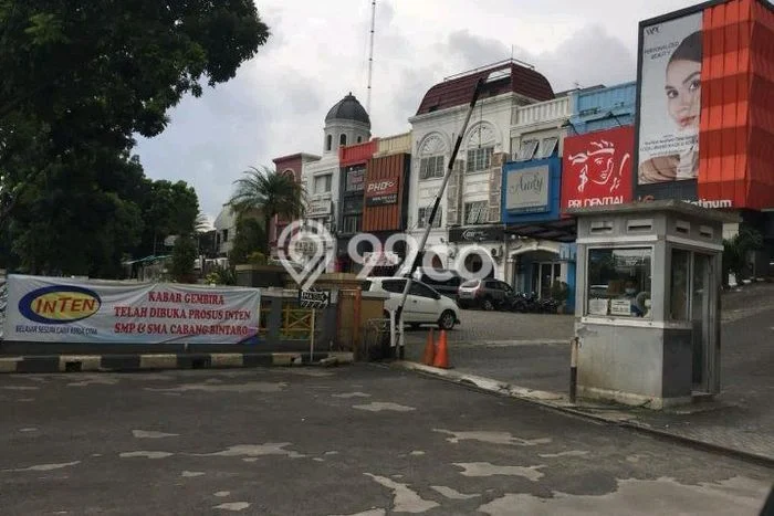 Unit Komersial Disewakan di Tangerang Selatan Area Strategis Harga Kompetitif Unit Komersial Disewakan di Tangerang Selatan Area Strategis Harga Kompetitif