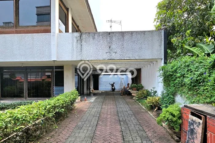 Jual Rumah Mewah Elegan Dengan View Cantik di Cikini, Jakarta Pusat Jual Rumah Mewah Elegan Dengan View Cantik di Cikini, Jakarta Pusat