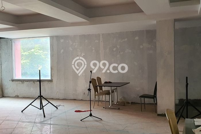 Ruko Bagus Dijual LB 1000m2 Lokasi Strategis Jakarta Barat Area Cocok untuk Bisnis Ruko Bagus Dijual LB 1000m2 Lokasi Strategis Jakarta Barat Area Cocok untuk Bisnis