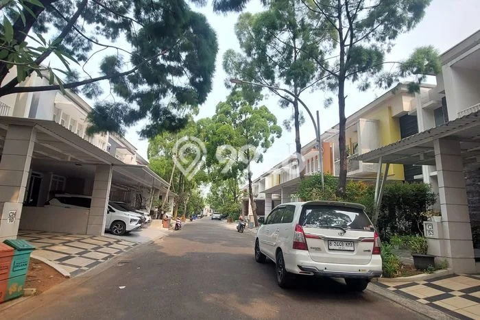 Disewakan! Rumah 3 Kamar Tidur &
3 Kamar Mandi di Summarecon Bekasi, Bekasi Disewakan! Rumah 3 Kamar Tidur &
3 Kamar Mandi di Summarecon Bekasi, Bekasi