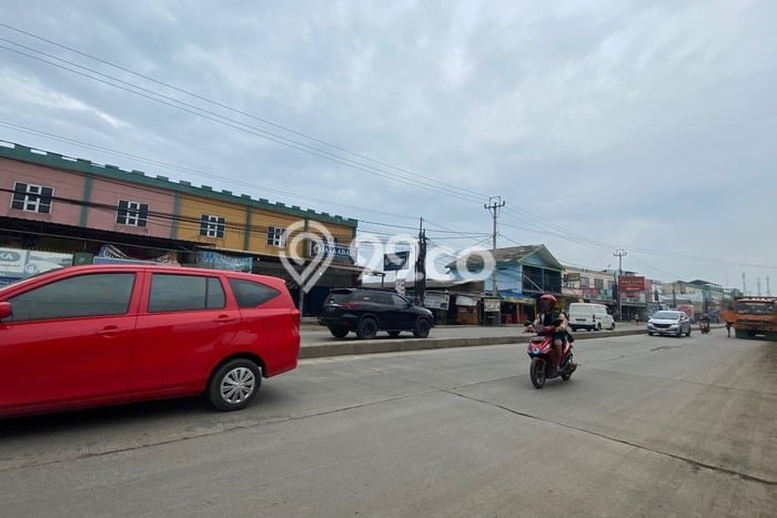 Disewakan Ruko di Kawasan Ramai Serang Cibarusah Luas 325m2 Disewakan Ruko di Kawasan Ramai Serang Cibarusah Luas 325m2