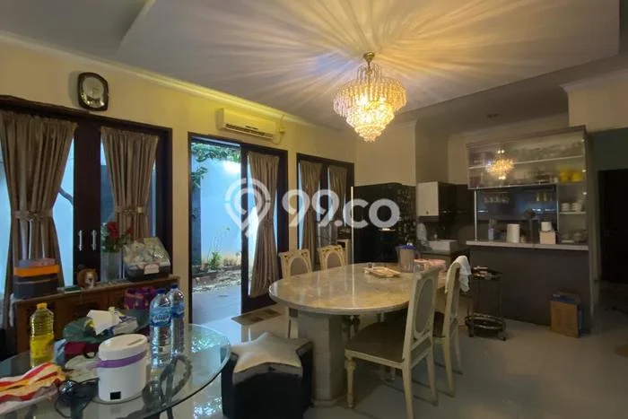 Rumah Luxury Modern Siap Huni di Grand Wisata Bekasi Rumah Luxury Modern Siap Huni di Grand Wisata Bekasi