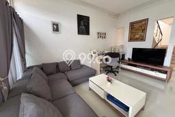 Rumah Elit Modern Tanpa Renovasi di Grand Wisata Bekasi Rumah Elit Modern Tanpa Renovasi di Grand Wisata Bekasi