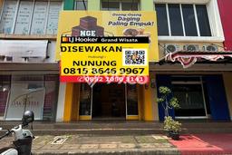 Disewakan Ruko di Kawasan Ramai Grand Wisata Luas 142m2 Disewakan Ruko di Kawasan Ramai Grand Wisata Luas 142m2