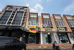 Unit Ruko Disewakan di Grand Wisata di Area Ramai & Strategis Unit Ruko Disewakan di Grand Wisata di Area Ramai & Strategis