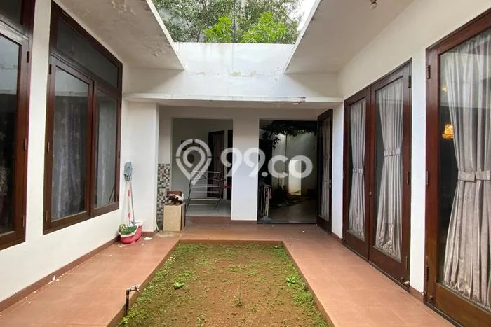 Rumah Luxury Modern Siap Huni di Grand Wisata Bekasi Rumah Luxury Modern Siap Huni di Grand Wisata Bekasi