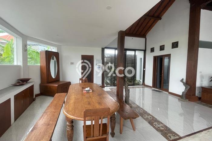 For Rent Vila Premium Kawasan , Area 0m2m², Lokasi Terbaik For Rent Vila Premium Kawasan , Area 0m2m², Lokasi Terbaik