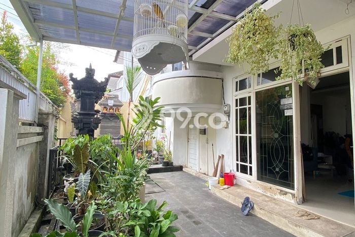 Hunian Nyaman Asri 3 KT Siap Pakai di Tonja Denpasar Hunian Nyaman Asri 3 KT Siap Pakai di Tonja Denpasar