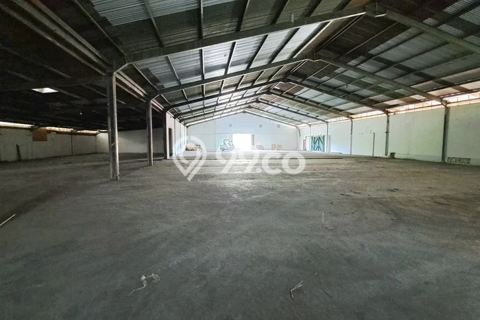 Gudang Kawasan Kelapa Gading, Luas 1600m², Pusat Komersial, Siap Usaha Gudang Kawasan Kelapa Gading, Luas 1600m², Pusat Komersial, Siap Usaha