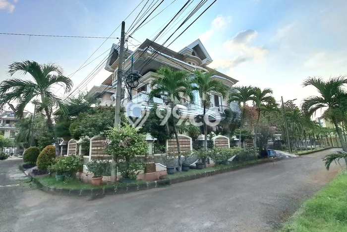 Hunian Elit LB 500m2 Siap Huni Desain Elegan di Sunter, Jakarta Utara Hunian Elit LB 500m2 Siap Huni Desain Elegan di Sunter, Jakarta Utara