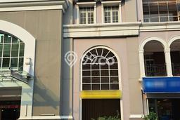 LOKASI STRATEGIS! Ruko di Kelapa Gading, Luas 396m², Area Komersial, Jalan Utama LOKASI STRATEGIS! Ruko di Kelapa Gading, Luas 396m², Area Komersial, Jalan Utama