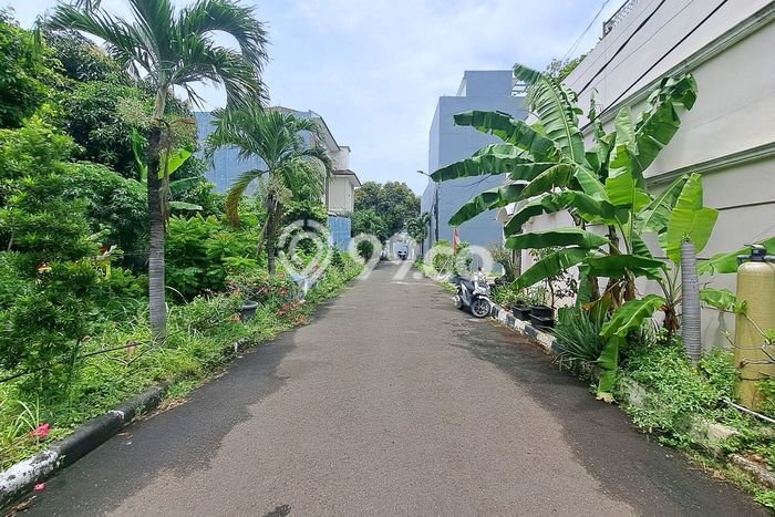 Tanah Dijual di Jakarta Utara Seluas 190m2 Strategis Tanah Dijual di Jakarta Utara Seluas 190m2 Strategis