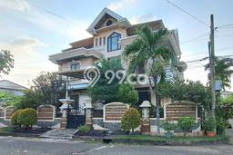 Hunian Elit LB 500m2 Siap Huni Desain Elegan di Sunter, Jakarta Utara Hunian Elit LB 500m2 Siap Huni Desain Elegan di Sunter, Jakarta Utara