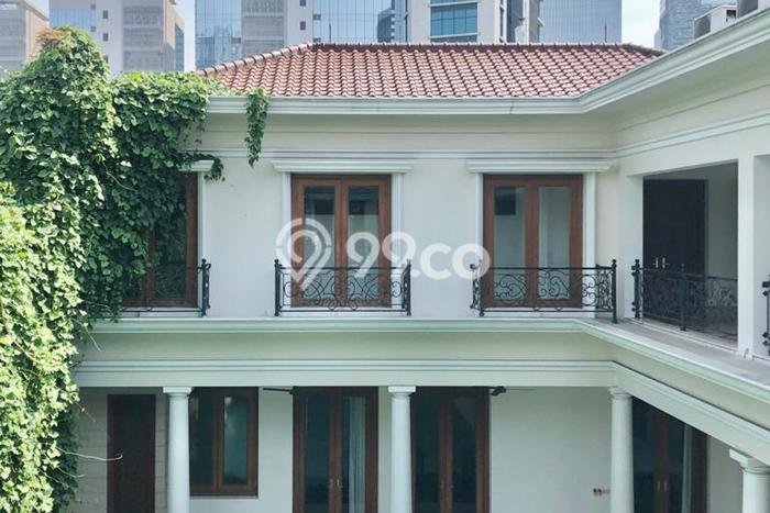 Dijual Rumah Mewah Elegan Dengan View Eksklusif di SCBD, Jakarta Selatan Dijual Rumah Mewah Elegan Dengan View Eksklusif di SCBD, Jakarta Selatan