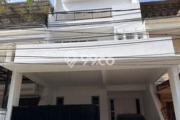 Ready to Use! Luxury House LT 154m2 Desain Modern di Sunter Ready to Use! Luxury House LT 154m2 Desain Modern di Sunter
