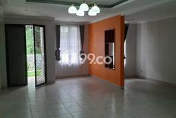 Rumah Kontrakan Tangerang Selatan LT 180m2 LB 189m2 Kawasan Sektor 3 - Bintaro Rumah Kontrakan Tangerang Selatan LT 180m2 LB 189m2 Kawasan Sektor 3 - Bintaro