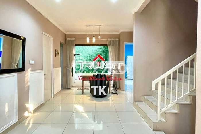 For Sale! Luxury House LT 135m2 Desain Modern di Graha Raya Bintaro For Sale! Luxury House LT 135m2 Desain Modern di Graha Raya Bintaro
