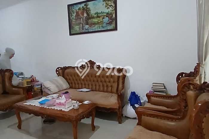 For Sale Rumah 3 Kamar Lokasi Strategis Nyaman dan Strategis di Ciputat For Sale Rumah 3 Kamar Lokasi Strategis Nyaman dan Strategis di Ciputat
