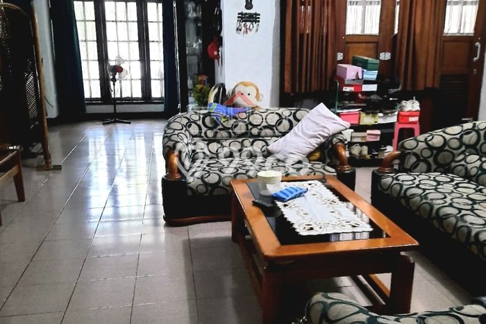 Jual Rumah Eksklusif 4 KT di Bintaro, Tangerang Selatan Jual Rumah Eksklusif 4 KT di Bintaro, Tangerang Selatan
