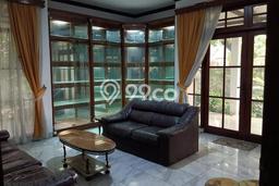 BEST PRICE! Rumah di Kebayoran Baru, Dekat Fasilitas, 4 KM, LT 735m2m² LB 750m2m² BEST PRICE! Rumah di Kebayoran Baru, Dekat Fasilitas, 4 KM, LT 735m2m² LB 750m2m²