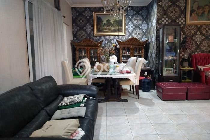 Jual Rumah Mewah Elegan Dengan View Eksklusif di Bintaro, Tangerang Selatan Jual Rumah Mewah Elegan Dengan View Eksklusif di Bintaro, Tangerang Selatan