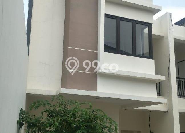 Rumah Luas Asri 2 KT Siap Pakai di Sudimara Tangerang Rumah Luas Asri 2 KT Siap Pakai di Sudimara Tangerang