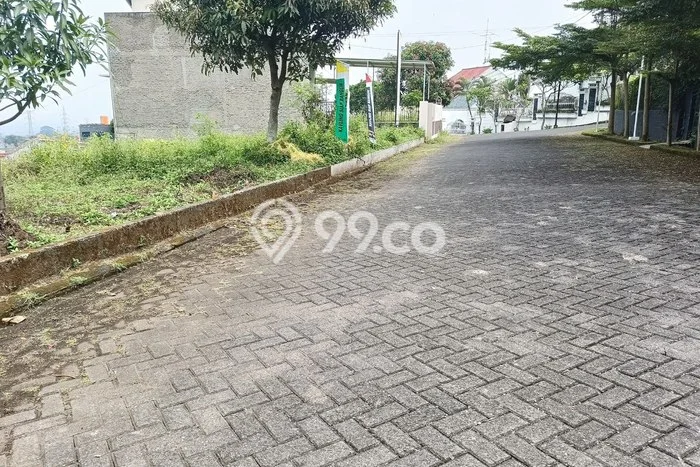 Tanah Dijual Lokasi Cileunyi, Bandung Luas 344m2 Legalitas Aman Tanah Dijual Lokasi Cileunyi, Bandung Luas 344m2 Legalitas Aman