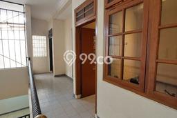 PILIHAN TEPAT! Rumah di Antapani, 5 KT, Dekat Mall, Luas 120m² LB 120m² PILIHAN TEPAT! Rumah di Antapani, 5 KT, Dekat Mall, Luas 120m² LB 120m²