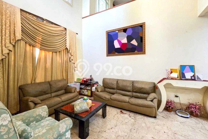 Rumah Luxury Modern Tanpa Renovasi di Puri Indah Jakarta Barat Rumah Luxury Modern Tanpa Renovasi di Puri Indah Jakarta Barat