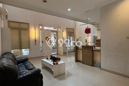 Rumah Luxury Modern Tanpa Renovasi di Pluit Jakarta Utara Rumah Luxury Modern Tanpa Renovasi di Pluit Jakarta Utara