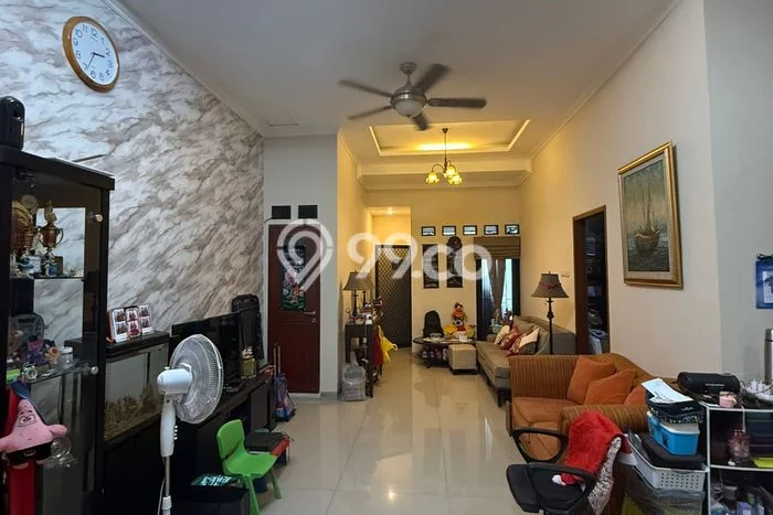 Rumah Minimalis 3 Kamar LT 100m2 di Jombang Rumah Minimalis 3 Kamar LT 100m2 di Jombang