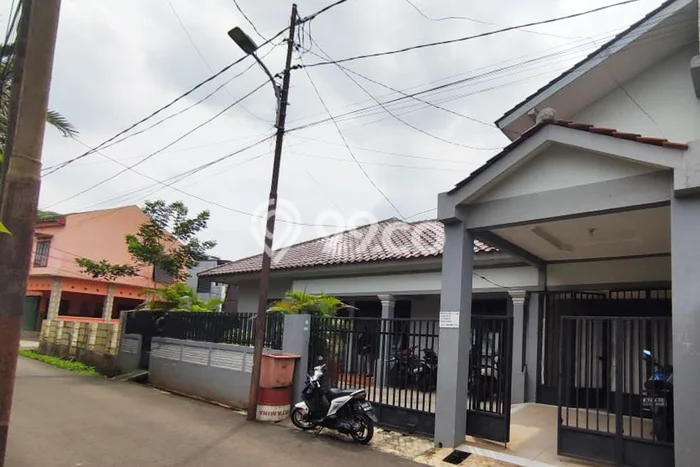 Siap Huni Hunian Elit 11 Kamar di Pesanggrahan Dekat ke Mana Saja Siap Huni Hunian Elit 11 Kamar di Pesanggrahan Dekat ke Mana Saja