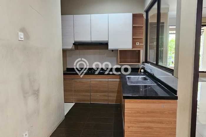 Jual Rumah Mewah Megah Dengan View Eksklusif di Sektor 9-Bintaro, Tangerang Selatan Jual Rumah Mewah Megah Dengan View Eksklusif di Sektor 9-Bintaro, Tangerang Selatan