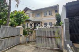 Dijual Rumah Premium dengan Fasilitas Sekitar Komplit di Ciputat Timur, Tangerang Selatan Dijual Rumah Premium dengan Fasilitas Sekitar Komplit di Ciputat Timur, Tangerang Selatan