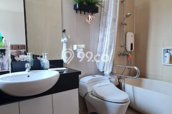 Dijual Rumah Mewah Megah Dengan View Cantik di Harapan Indah, Bekasi Dijual Rumah Mewah Megah Dengan View Cantik di Harapan Indah, Bekasi