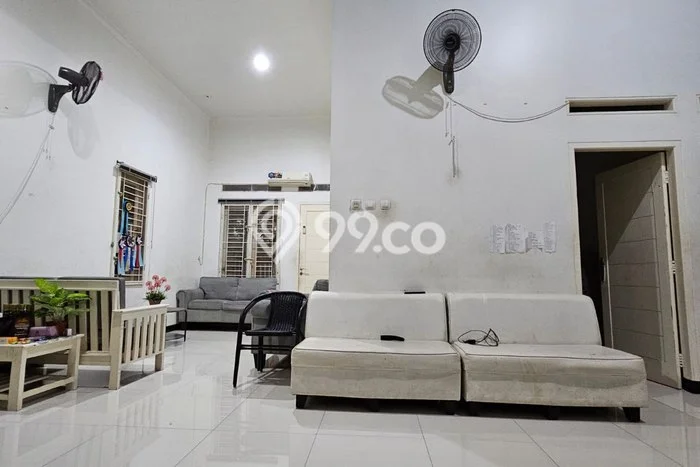 Rumah Modern 4 KT di Jatimakmur Bekasi Semi Furnished Rumah Modern 4 KT di Jatimakmur Bekasi Semi Furnished