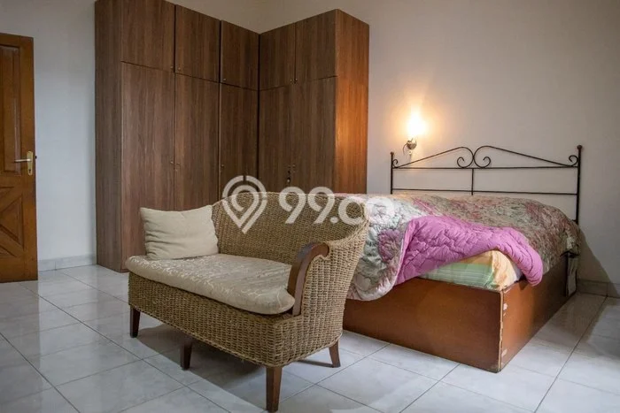 Rumah Elit Modern Tanpa Renovasi di Jatiwaringin Bekasi Rumah Elit Modern Tanpa Renovasi di Jatiwaringin Bekasi