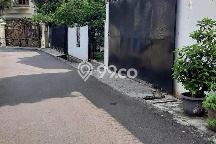 Jual Rumah Mewah Elegan Dengan View Cantik di Rawamangun, Jakarta Timur Jual Rumah Mewah Elegan Dengan View Cantik di Rawamangun, Jakarta Timur