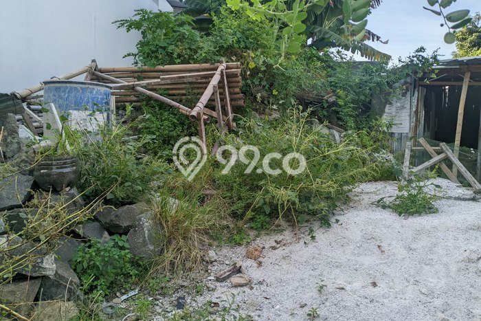 Tanah Dijual Lokasi Strategis di Jakarta Timur dengan Luas 106m2 Tanah Dijual Lokasi Strategis di Jakarta Timur dengan Luas 106m2