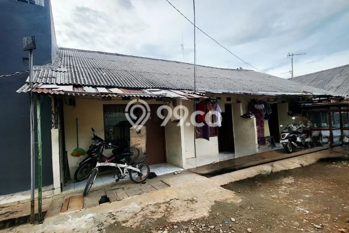 Jual Rumah Luas Megah Dengan View Eksklusif di Jatiwaringin, Bekasi Jual Rumah Luas Megah Dengan View Eksklusif di Jatiwaringin, Bekasi
