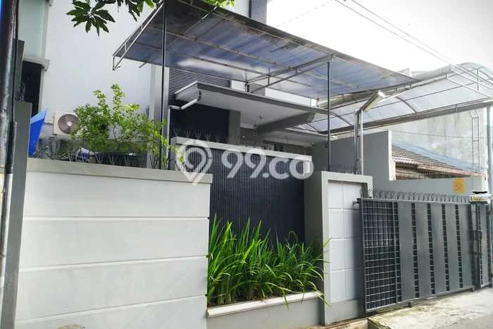 Hunian Cantik Minimalis Lb 160m2 di Gayamsari, Semarang Hunian Cantik Minimalis Lb 160m2 di Gayamsari, Semarang