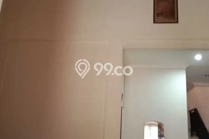 Rumah Strategis Modern Lb 188m2 di Kelapa Gading, Jakarta Utara Rumah Strategis Modern Lb 188m2 di Kelapa Gading, Jakarta Utara