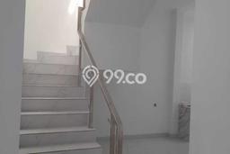 Rumah Eksklusif Dijual LT 102m2 di Kelapa Gading, Jakarta Utara Rumah Eksklusif Dijual LT 102m2 di Kelapa Gading, Jakarta Utara
