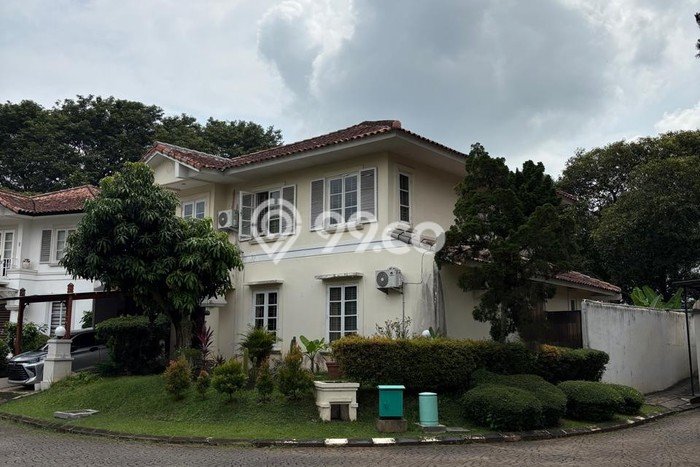 Dijual Rumah Mewah Exclusive di BSD, Tangerang Selatan Dijual Rumah Mewah Exclusive di BSD, Tangerang Selatan