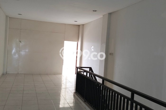 Ruko Komersial Dijual di Cisauk Tangerang LT 72m2 & LB 170m2 Ruko Komersial Dijual di Cisauk Tangerang LT 72m2 & LB 170m2