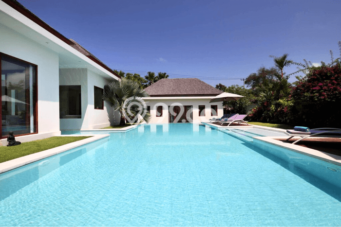 Vila Tenang Kawasan , Dimensi 705m2m², Pemandangan Indah di area Vila Tenang Kawasan , Dimensi 705m2m², Pemandangan Indah di area